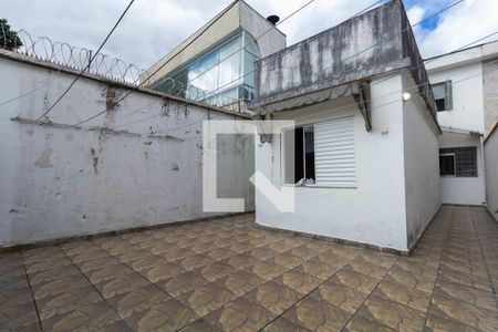 Quintal de casa para alugar com 3 quartos, 350m² em Parque São Jorge, São Paulo