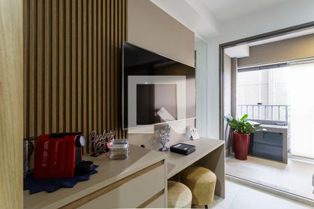 Sala/Quarto de kitnet/studio para alugar com 1 quarto, 34m² em Indianópolis, São Paulo