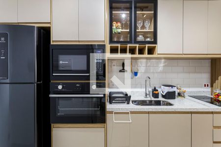 Cozinha de kitnet/studio para alugar com 1 quarto, 34m² em Indianópolis, São Paulo