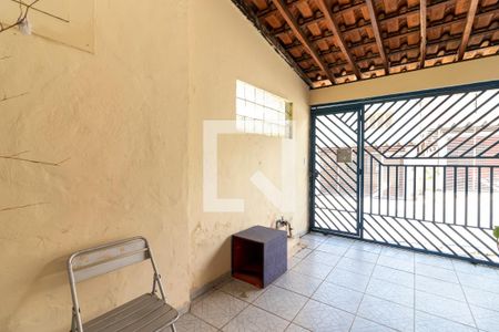 Garagem de casa à venda com 3 quartos, 144m² em Tucuruvi, São Paulo