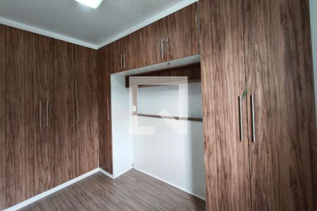 Quarto 1 de apartamento para alugar com 2 quartos, 53m² em Parque Residencial Vila União, Campinas