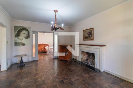 Sala de casa à venda com 6 quartos, 320m² em Menino Deus, Porto Alegre