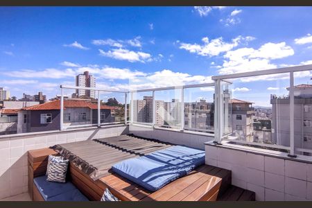 Cobertura de apartamento à venda com 2 quartos, 110m² em Sagrada Família, Belo Horizonte