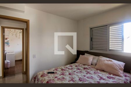 Quarto 2 de apartamento à venda com 2 quartos, 110m² em Sagrada Família, Belo Horizonte