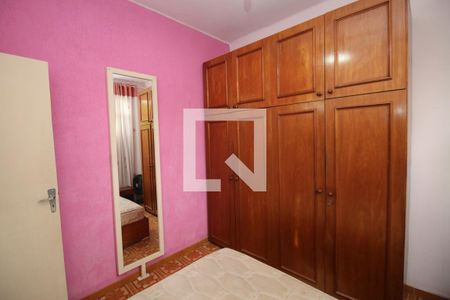 Quarto de casa à venda com 2 quartos, 135m² em Irajá, Rio de Janeiro