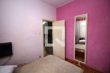 Quarto de casa à venda com 2 quartos, 135m² em Irajá, Rio de Janeiro