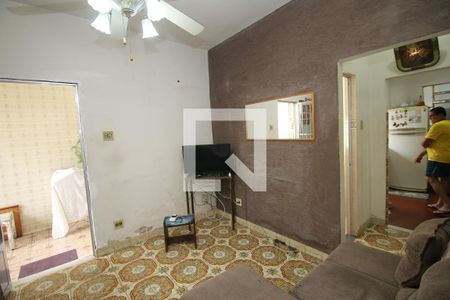 Sala de casa à venda com 2 quartos, 135m² em Irajá, Rio de Janeiro