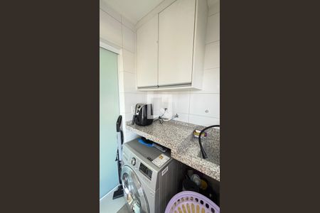 Área de Serviço de apartamento à venda com 3 quartos, 97m² em Vila Scarpelli, Santo André