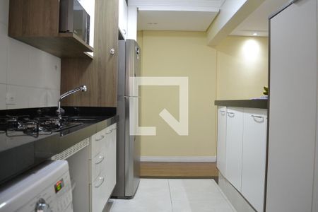 Cozinha de apartamento à venda com 3 quartos, 70m² em Vila Valparaíso, Santo André