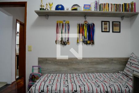 Quarto  de apartamento à venda com 2 quartos, 140m² em Utinga, Santo André