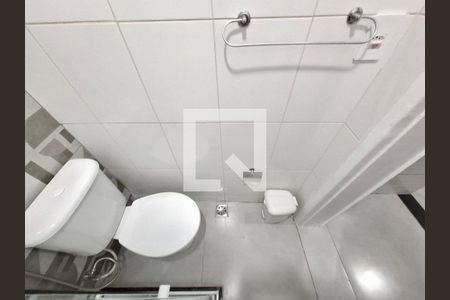 Banheiro de kitnet/studio à venda com 1 quarto, 43m² em Saúde, Rio de Janeiro