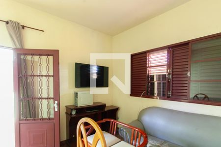 Sala 1 - Casa 2 de casa à venda com 5 quartos, 250m² em Novo Glória, Belo Horizonte