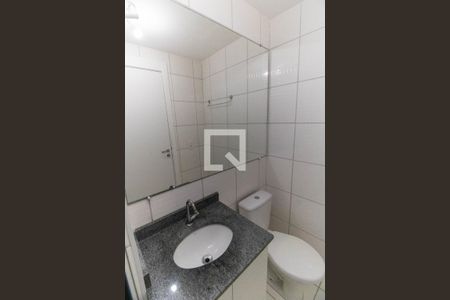 Banheiro Social de apartamento para alugar com 2 quartos, 71m² em Maria Paula, Niterói