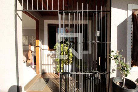 Fachada de casa à venda com 4 quartos, 227m² em Jardim Dona Leopoldina, Porto Alegre