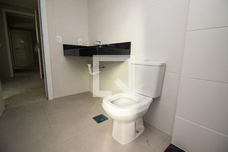 Banheiro da Suíte 1 de apartamento à venda com 3 quartos, 199m² em Cristal, Porto Alegre