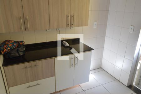Cozinha de casa de condomínio à venda com 3 quartos, 112m² em Taquara, Rio de Janeiro