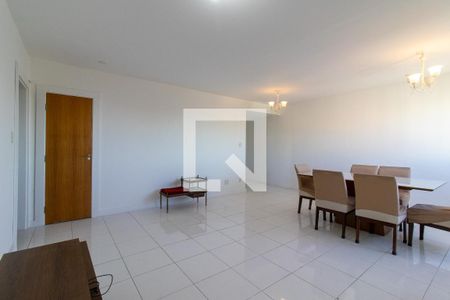 Sala de apartamento para alugar com 2 quartos, 135m² em Centro, Campinas