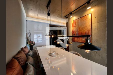 Sala de Jantar de apartamento à venda com 2 quartos, 140m² em Cambuí, Campinas