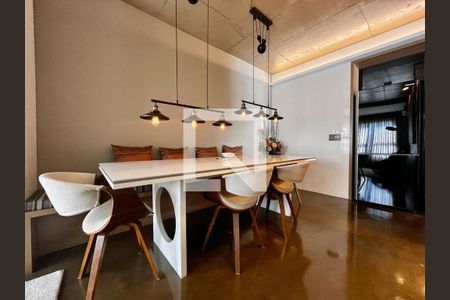 Sala de Jantar de apartamento à venda com 2 quartos, 140m² em Cambuí, Campinas
