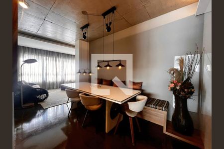 Sala de Jantar de apartamento à venda com 2 quartos, 140m² em Cambuí, Campinas