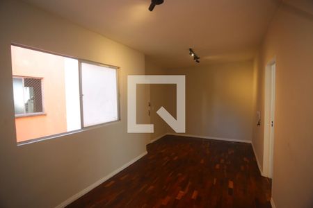 Sala de apartamento à venda com 3 quartos, 64m² em Estoril, Belo Horizonte