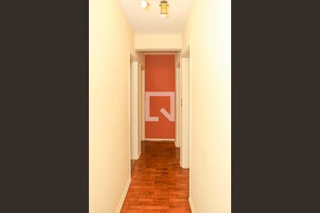 Corredor de apartamento para alugar com 2 quartos, 85m² em Vila Romana, São Paulo