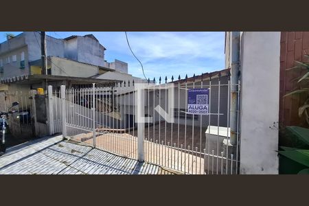 Fachada de casa à venda com 1 quarto, 75m² em Vila Junqueira, Santo André