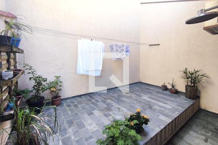 Quintal de casa à venda com 2 quartos, 95m² em Parque Eloy Chaves, Jundiaí
