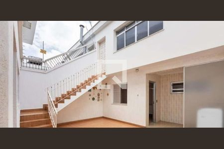 Quintal de casa para alugar com 3 quartos, 300m² em Vila Prudente, São Paulo