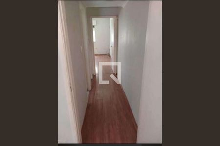Corredor de casa para alugar com 2 quartos, 300m² em Cidade Mãe do Céu, São Paulo