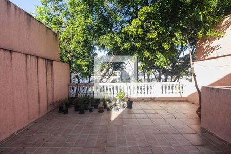 Quintal de casa à venda com 2 quartos, 168m² em Chácara Santo Antônio (zona Leste), São Paulo