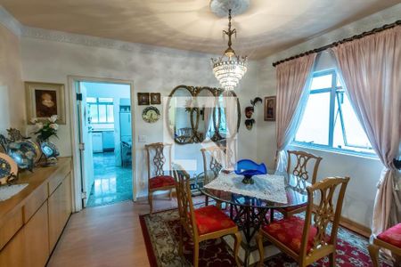 Foto 14 de apartamento à venda com 3 quartos, 188m² em Jardins, São Paulo