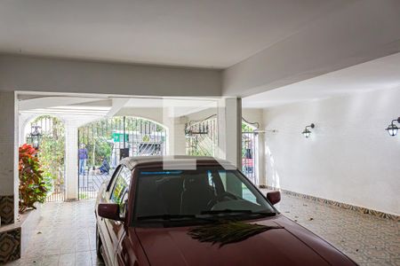 Garagem de casa para alugar com 5 quartos, 400m² em Siciliano, São Paulo