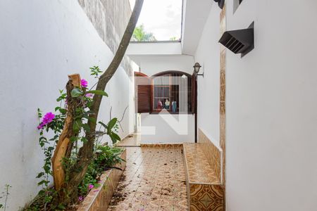 Área externa de casa para alugar com 5 quartos, 400m² em Siciliano, São Paulo