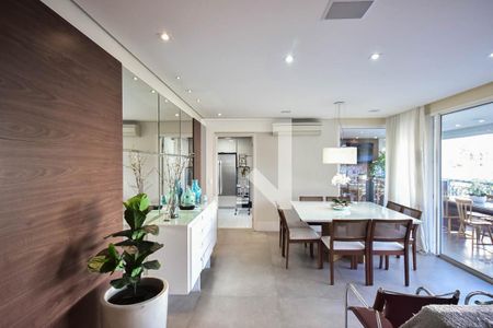 Sala de apartamento à venda com 4 quartos, 177m² em Jardim Monte Kemel, São Paulo