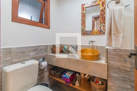 Lavabo de casa de condomínio à venda com 3 quartos, 182m² em Tristeza, Porto Alegre