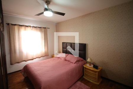 Suíte 1 de casa à venda com 3 quartos, 200m² em Vila Yara, Osasco