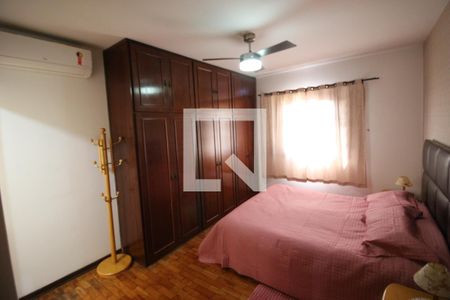 Suíte 1 de casa à venda com 3 quartos, 200m² em Vila Yara, Osasco