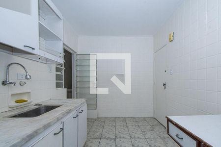 Apartamento à venda com 3 quartos, 138m² em Cerqueira César, São Paulo