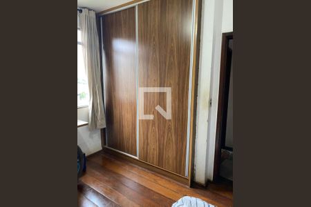 Apartamento à venda com 3 quartos, 144m² em Santa Tereza, Belo Horizonte