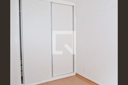 Quarto  de apartamento à venda com 3 quartos, 177m² em Santo Antônio, Belo Horizonte