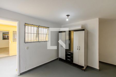 Quarto de Serviço de casa para alugar com 3 quartos, 125m² em Vila Rica, São Paulo