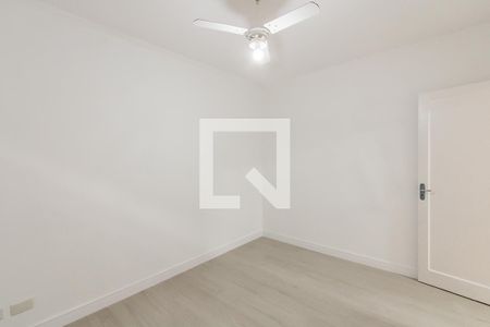 Quarto  de casa à venda com 3 quartos, 125m² em Vila Rica, São Paulo