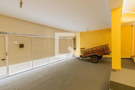 Garagem de casa para alugar com 3 quartos, 125m² em Vila Rica, São Paulo