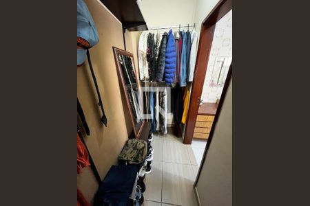 Casa à venda com 3 quartos, 225m² em Km 18, Osasco