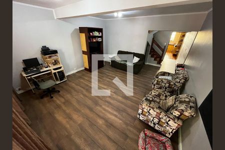 Casa à venda com 3 quartos, 225m² em Km 18, Osasco