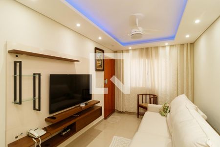 Sala de apartamento à venda com 2 quartos, 64m² em Vila Nivi, São Paulo