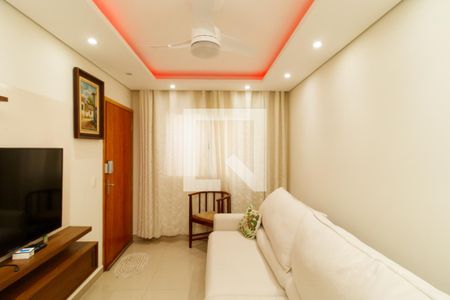 Sala de apartamento à venda com 2 quartos, 64m² em Vila Nivi, São Paulo