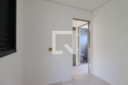 Quarto de apartamento à venda com 2 quartos, 55m² em Utinga, Santo André