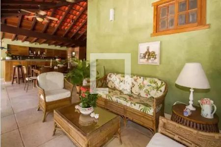 Casa à venda com 6 quartos, 706m² em Barra da Tijuca, Rio de Janeiro